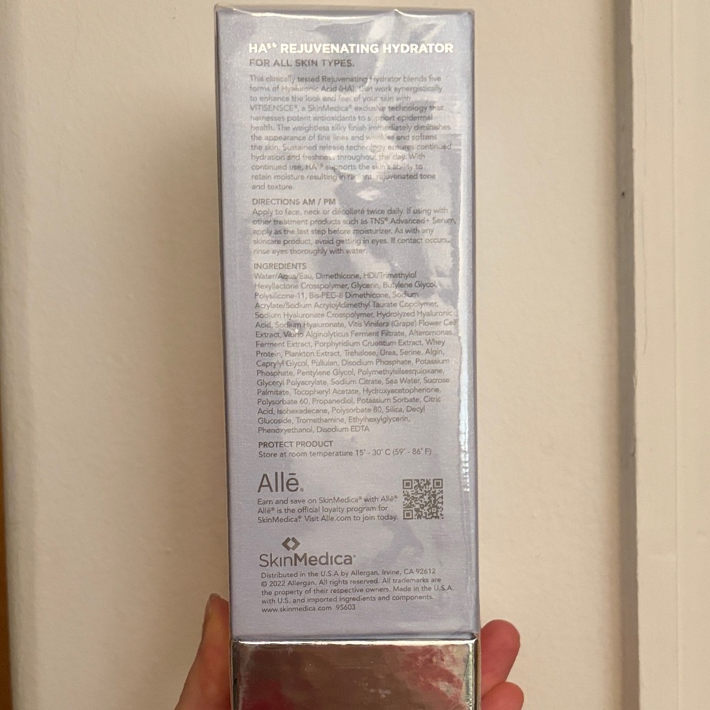 SkinMedica HA5 Hydrator - Picture 3 of 5